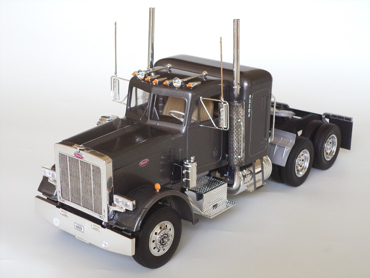 User Gallery Pictures Peterbilt 359 Conventional
